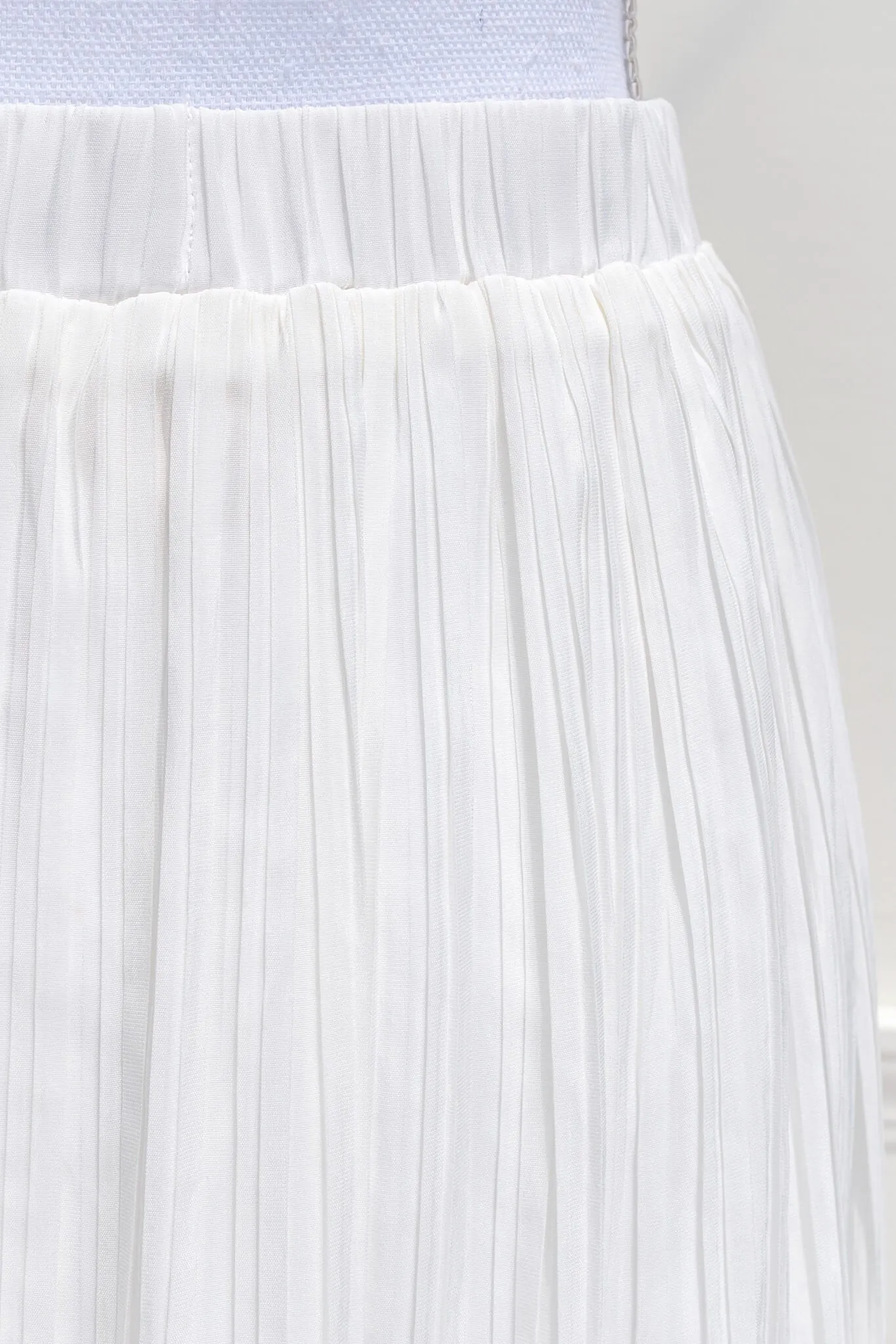 Isabella Chiffon Midi Skirt