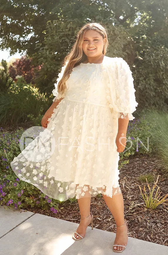 Taylor Ivory Love Story - DM Exclusive - Maternity Friendly - Restocked