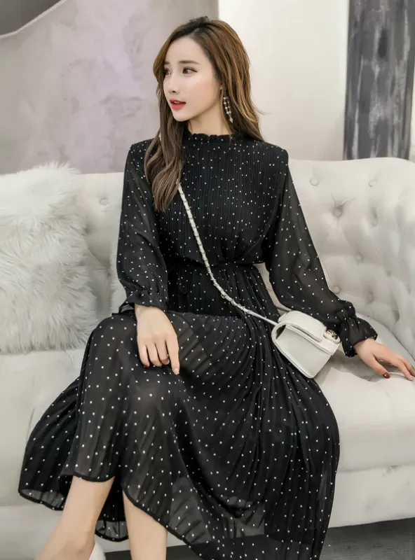 WOMEN LONG SLEEVED POLKA DOT PLEATED DRESS